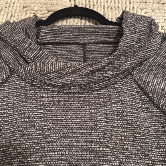 Lululemon Hoodie Pullover - Picture 6 of 8